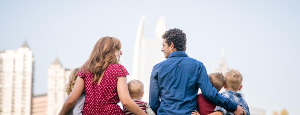 Montoya Family In Downtown Atlanta