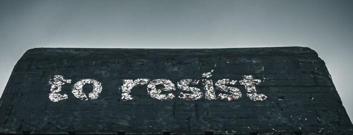 resist sign