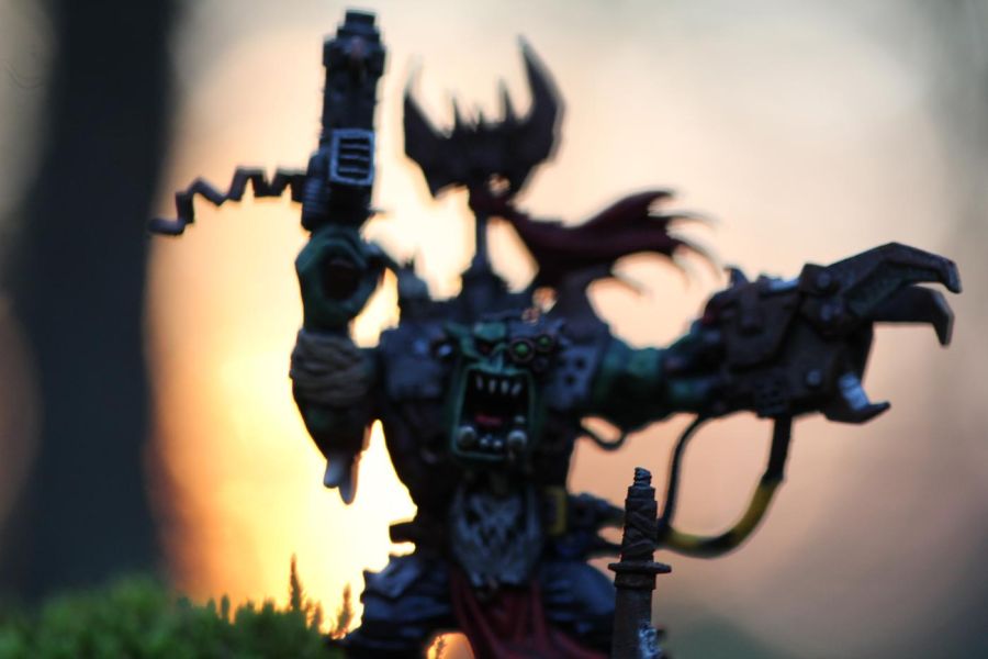 a scary warhammer figure